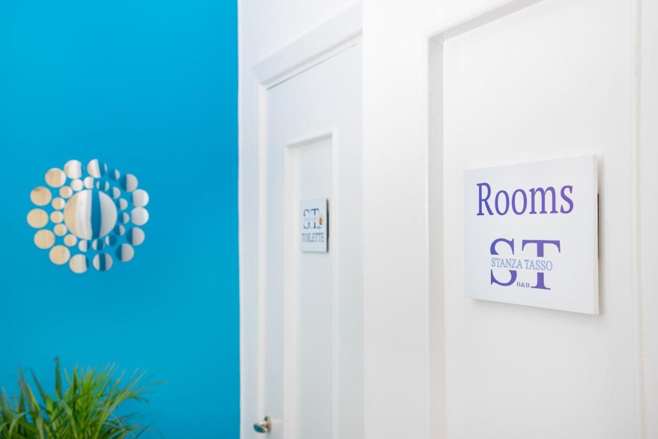 Bed and Breakfast Stanza Tasso - De Vivo Realty Sorrento Esterno foto